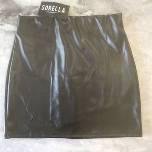 Black pleather sorely boutique skirt NWT